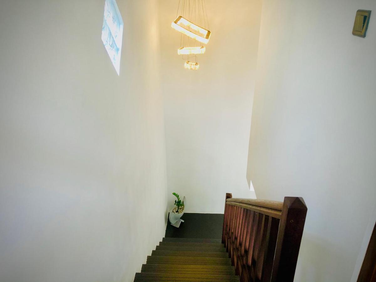 Siri'S Residency Apartamento Habaraduwa Central Exterior foto